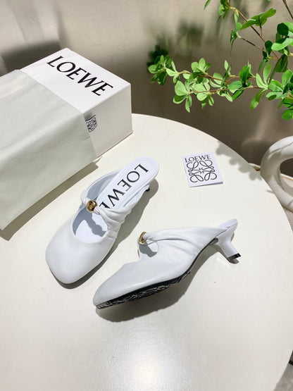 Loewe 25 Pebble Mule White Lambskin