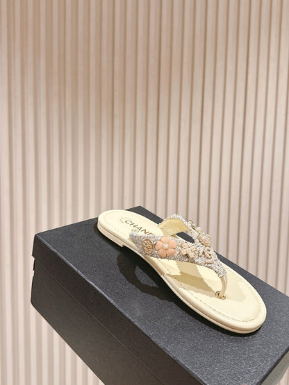 CC 25 Thong Sandal sheepskin 267855