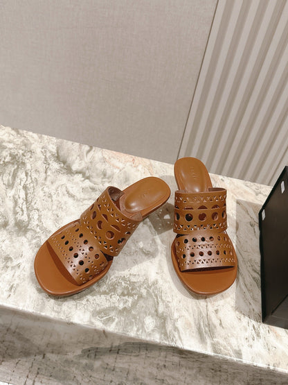 Alaia 2025 Vienne Cutout Kitten-Heel Slide Sandals Brown Leather 293649