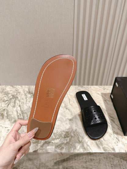 Alaia 2025 Hollow Slippers Black Leather 293653