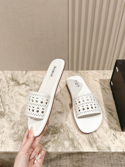 Alaia 2025 Hollow Slippers White Leather 293655