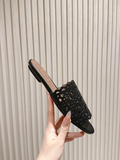 Alaia 2025 Vienne Slippers Black Lambskin 293659