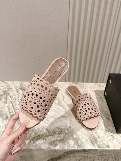 Alaia 2025 Vienne Slippers Pink Lambskin 293660