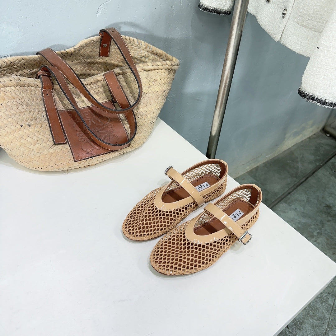 Alaia 25 Laminated Fishnet Ballet Flats Fawn Lambskin 621833