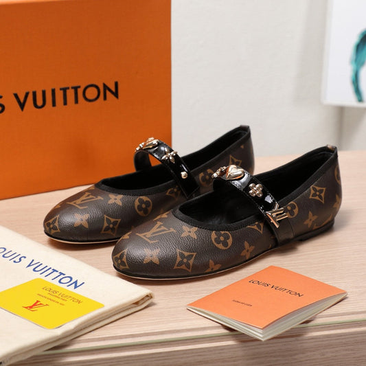 LV 25C Romy Flat Caramel Brown Monogram With gold logo Sheepskin 218308