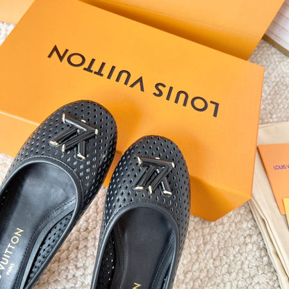LV Shake Flat Ballerina Black Cowhide
