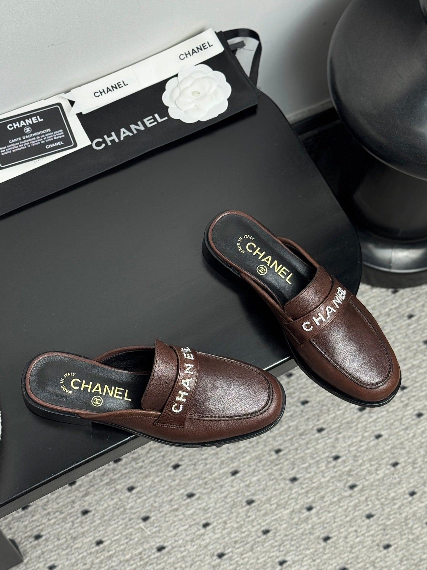 CC 25 Mules Dark Brown Cowhide 329805