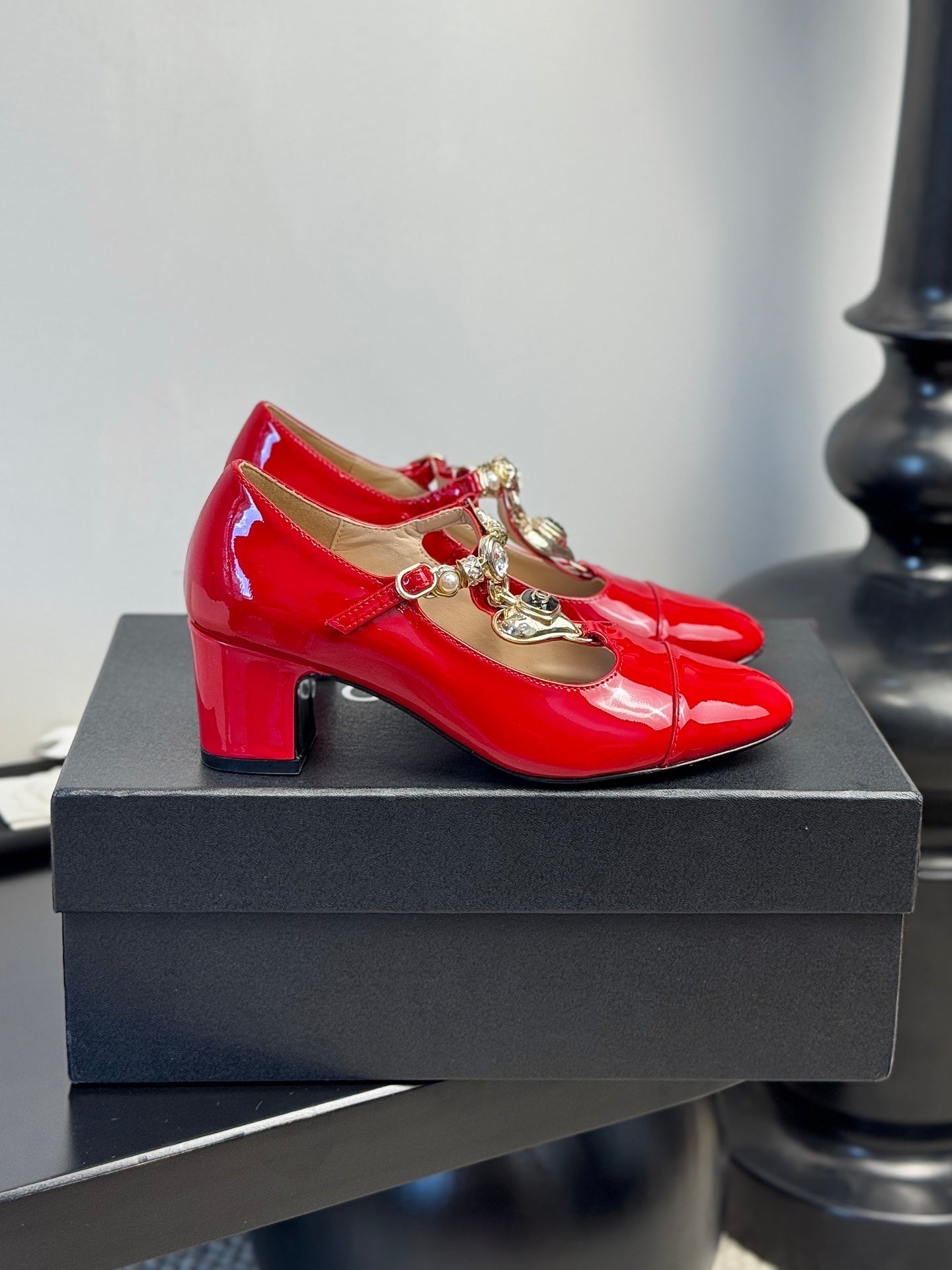CC 25 Marry Jane Red Glossy Lambskin 329765