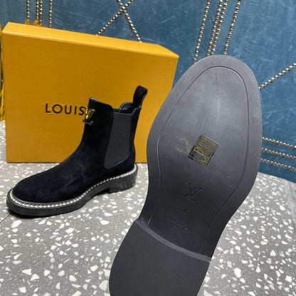 LV Beaubourg Ankle Boots Black Suede