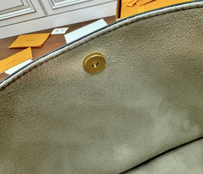 LV Bucket Bag 16cm Khaki Nude Monogram Canvas 330403
