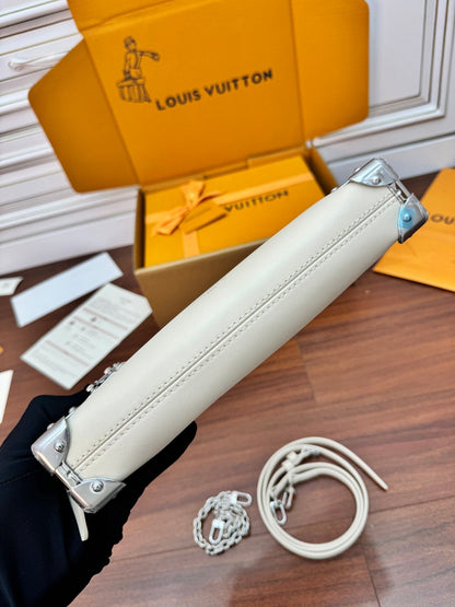 LV Petite Malle 23cm White Italian Leather 330411