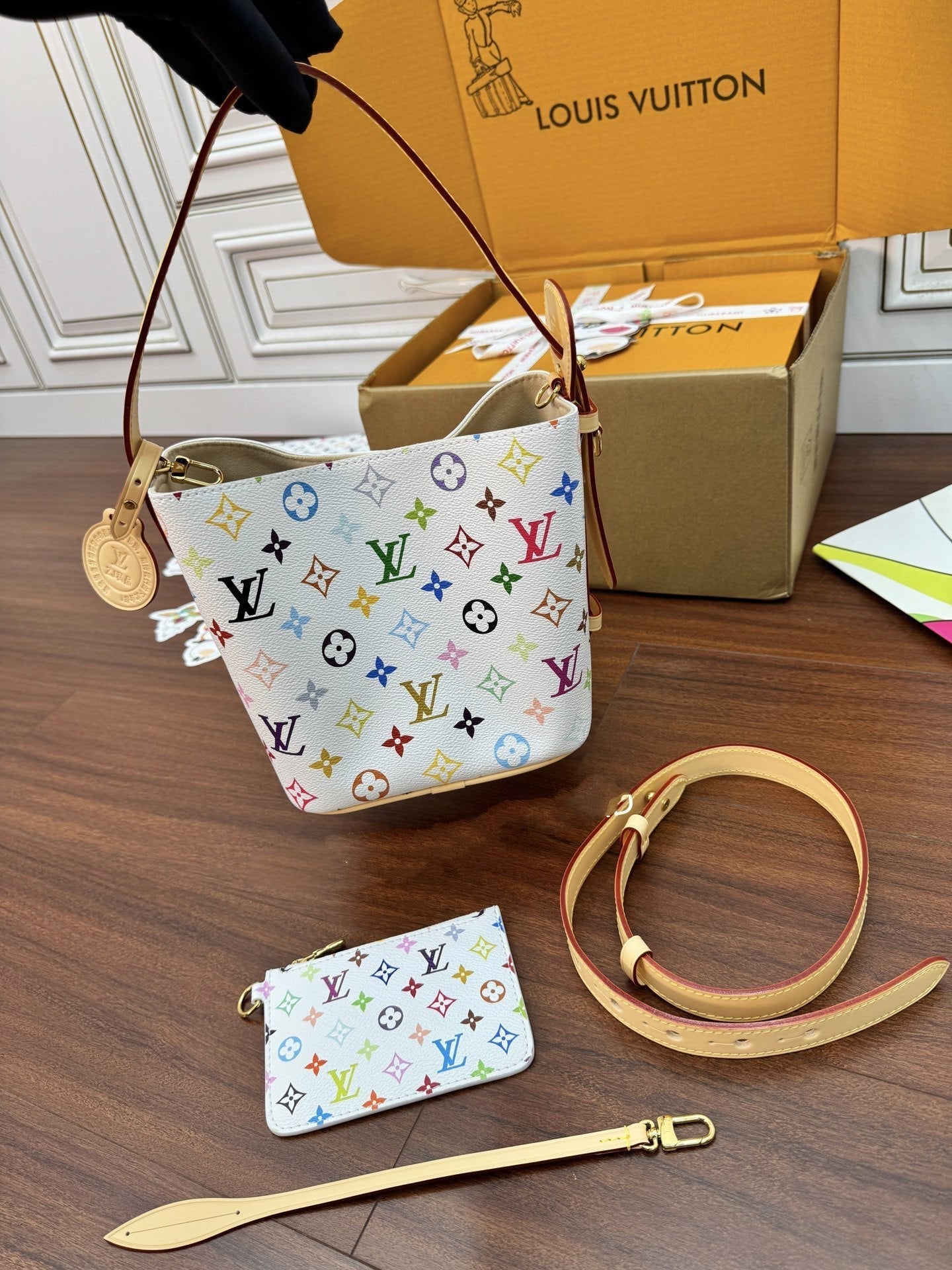 LV Bucket Bag 16cm White Multicolore Monogram Canvas 330426