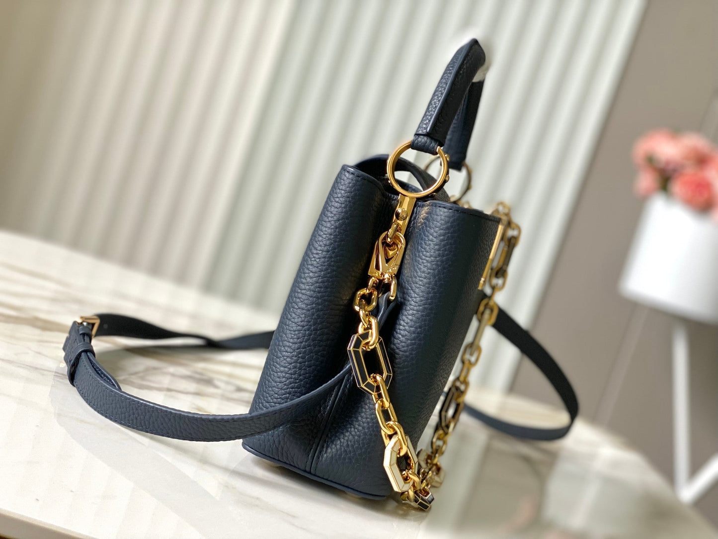 CAPUCINES BB 27CM DARK BLUE TAURILLON LEATHER