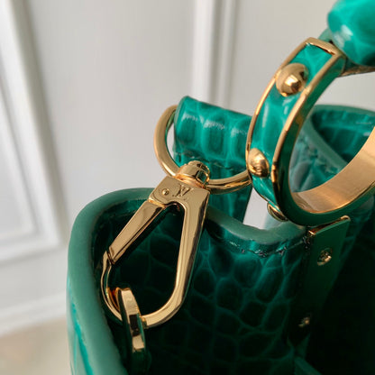 CAPUCINES MINI 21 GREEN CROCODILE EMBOSSED CALFSKIN GOLD HARDWARE