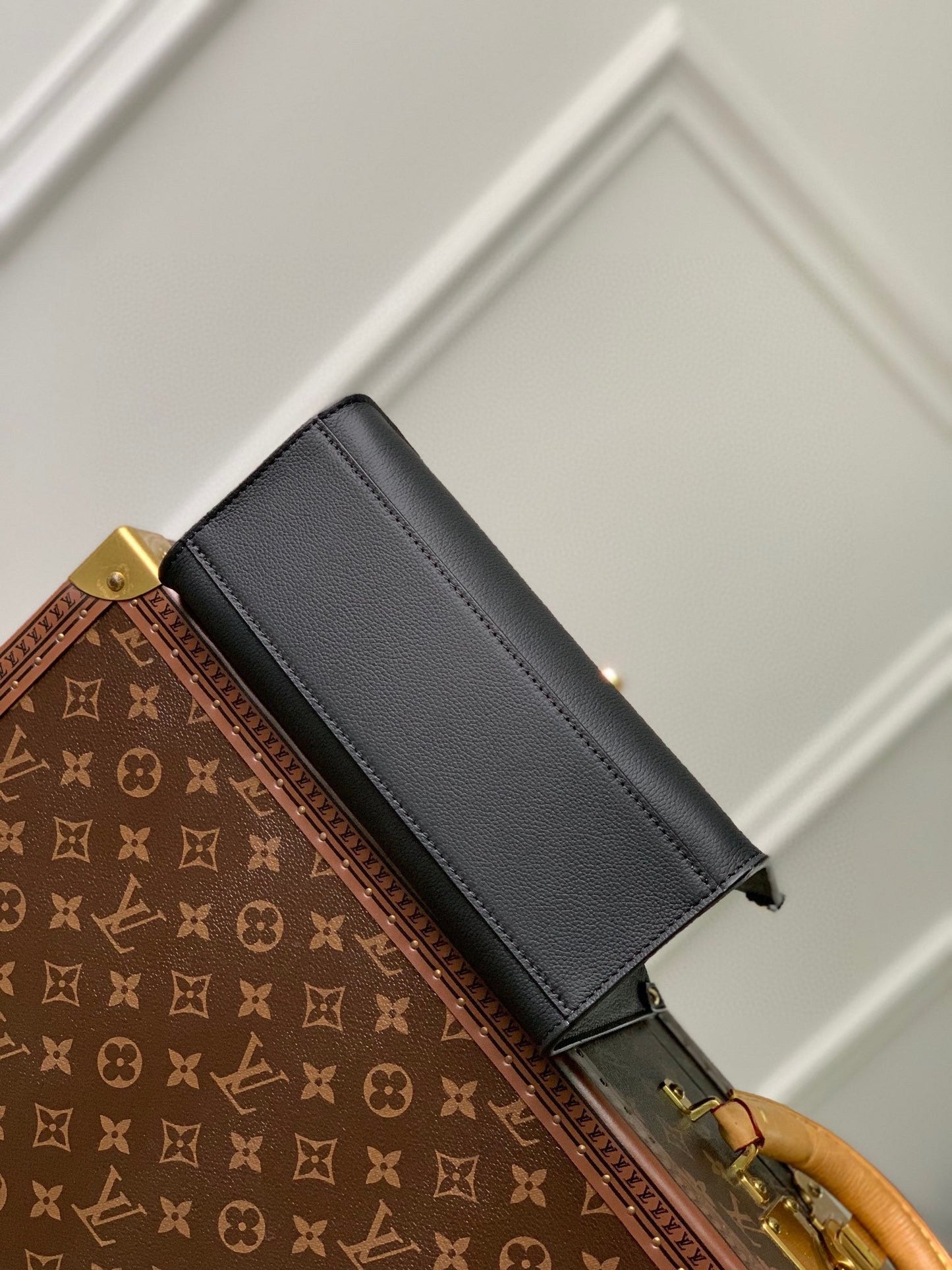 LV Lock&Go Bag Black Gold Cowhide 240844