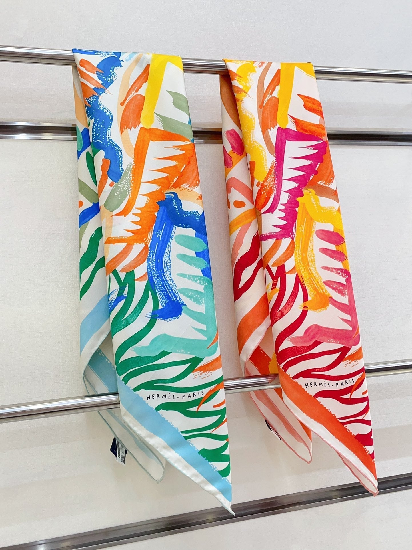 Le Cavalier A La Trompette Scarf 90 CM In Colorful Silk 208589