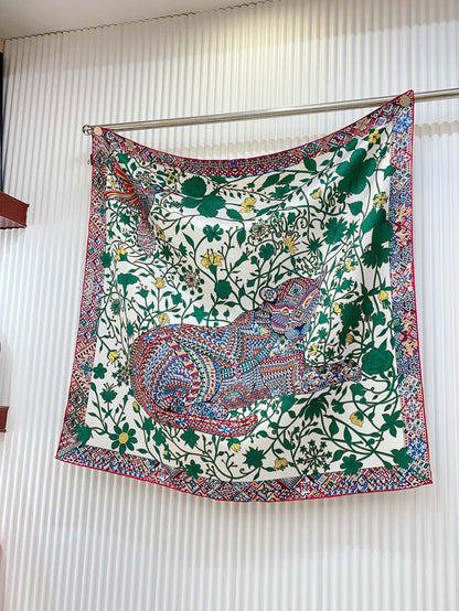 Le Jaguar Et Le Colibri Shawl 90 CM In Green Colorful Silk Twill 274208