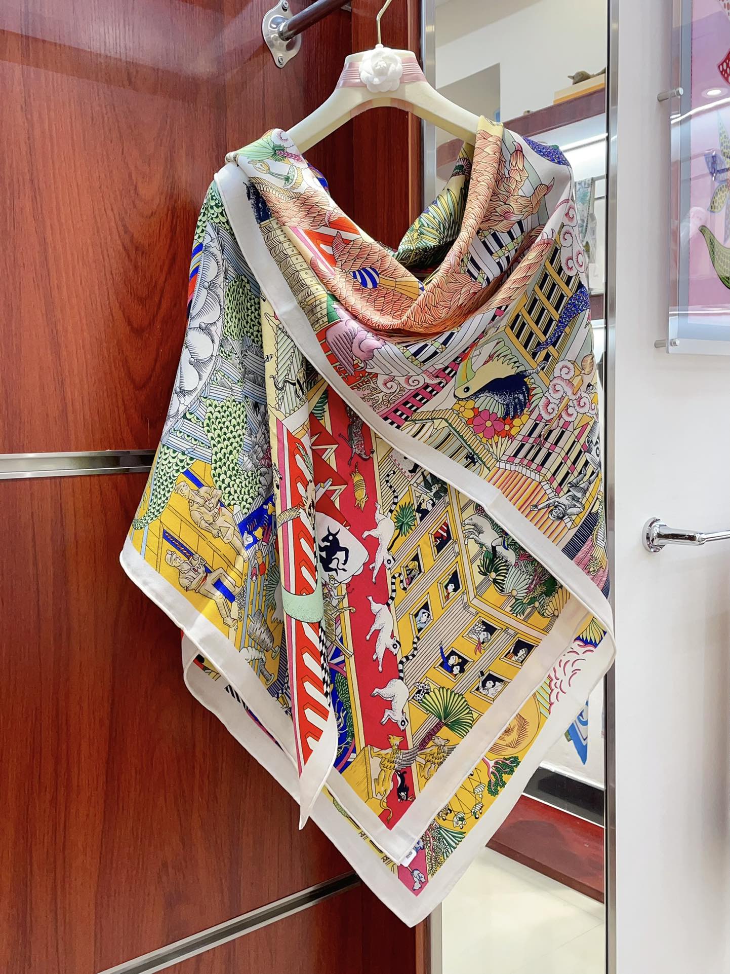 Animapolis Scarf 140 CM In Colorful Cashmere And Silk 306570