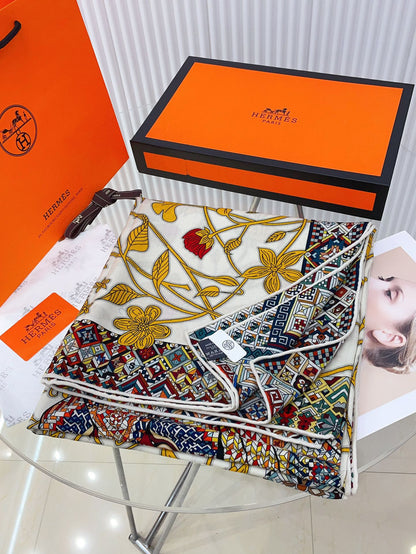 Le Jaguar Et Le Colibri Shawl 135 CM Yellow Colorful Cashmere And Silk 357903