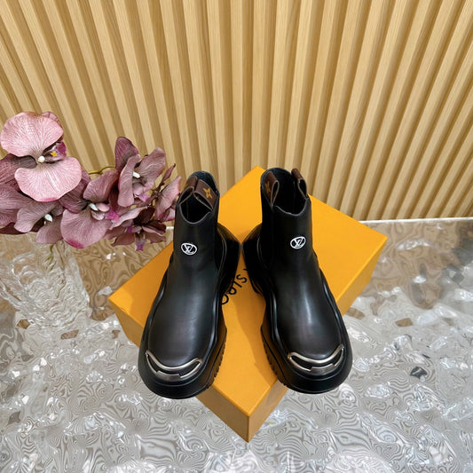 LV Archlight 2.0 Platform Boots 60mm Black Cowhide