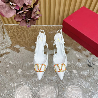 VLOGO SIGNATURE SLINGBACK PUMP 80 MM IN WHITE CALFSKIN