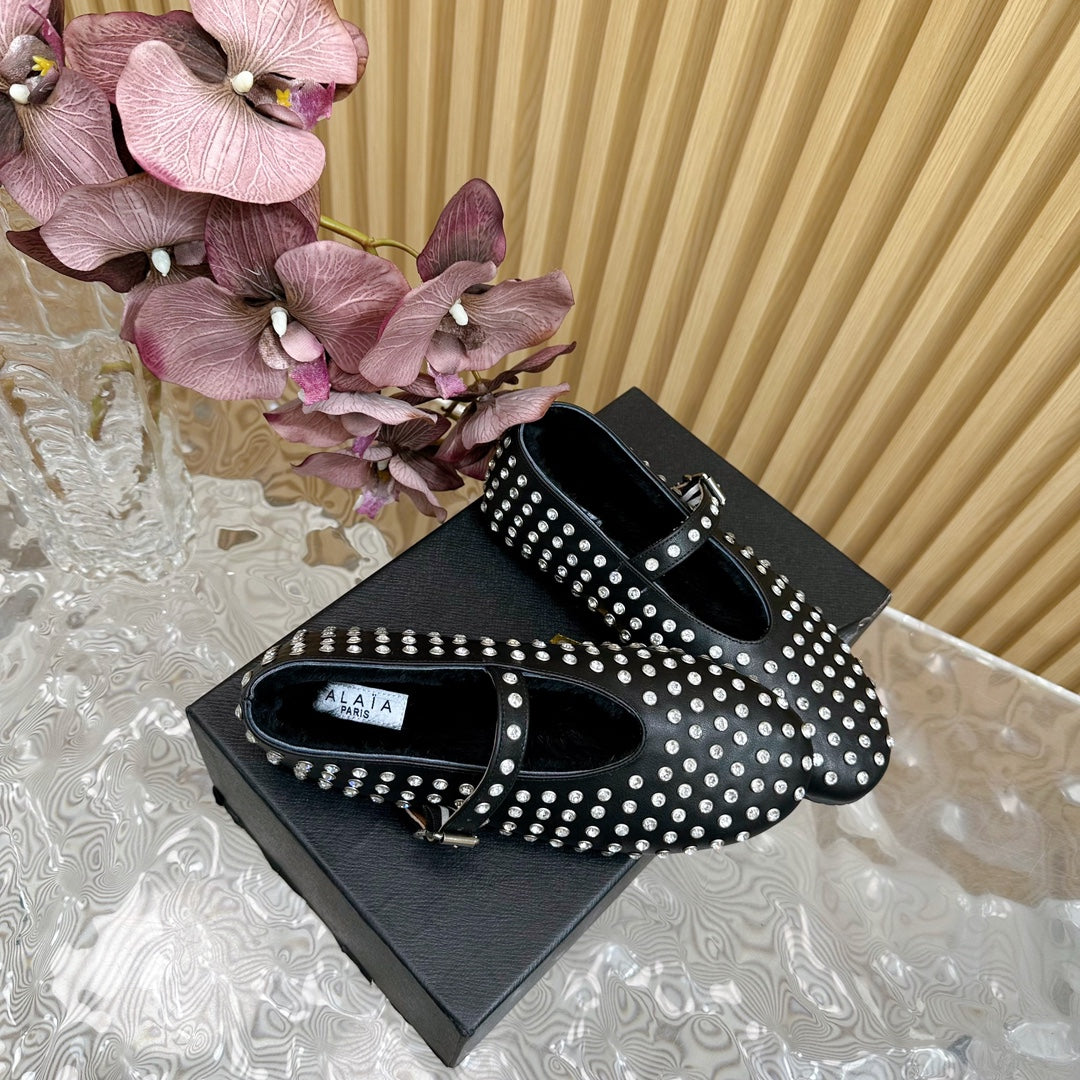 Alaia Strass Ballet Flats In Black Calfskin With Fleece Lining  926043