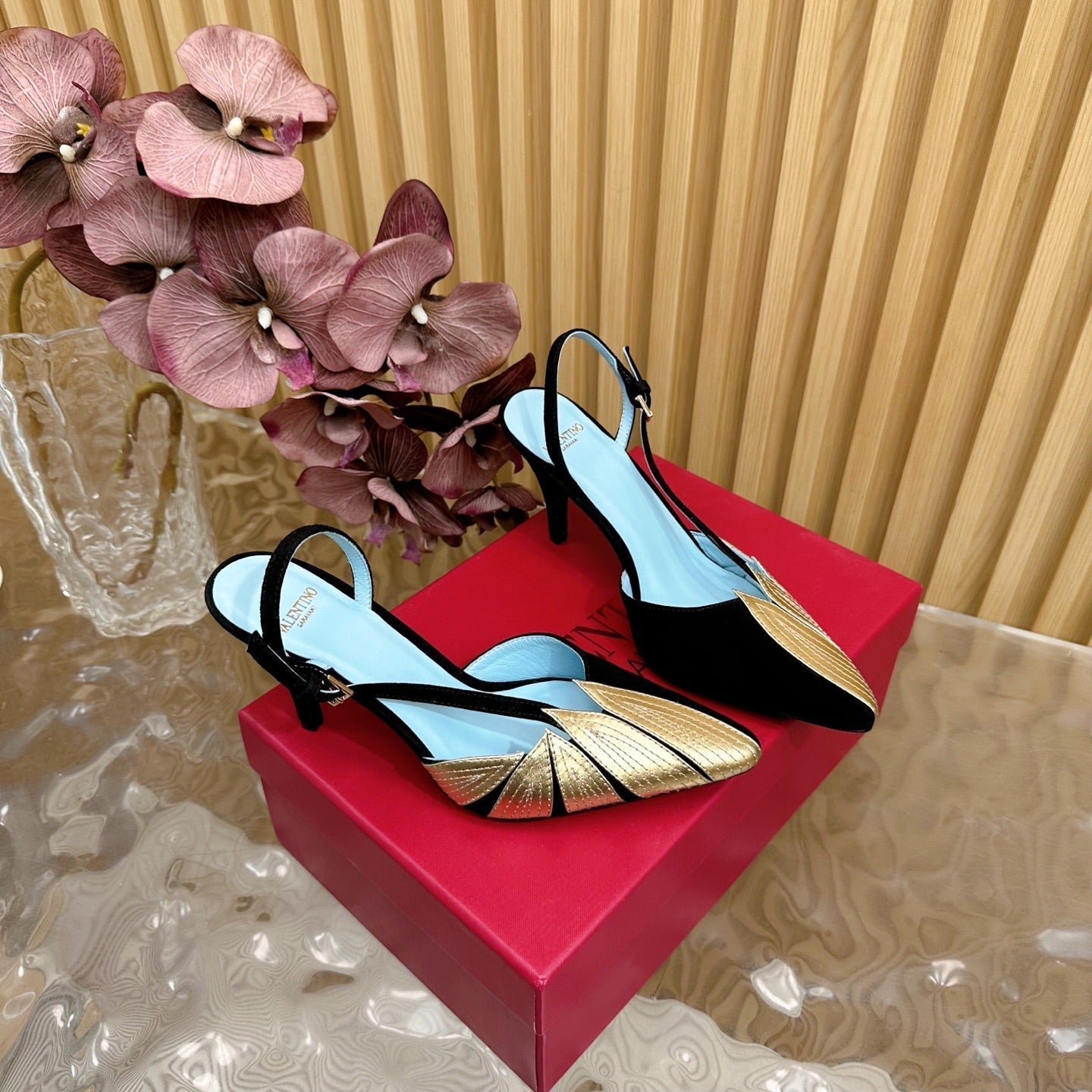 VT 25 Foil foliage Slingback Black Gold Cowhide
