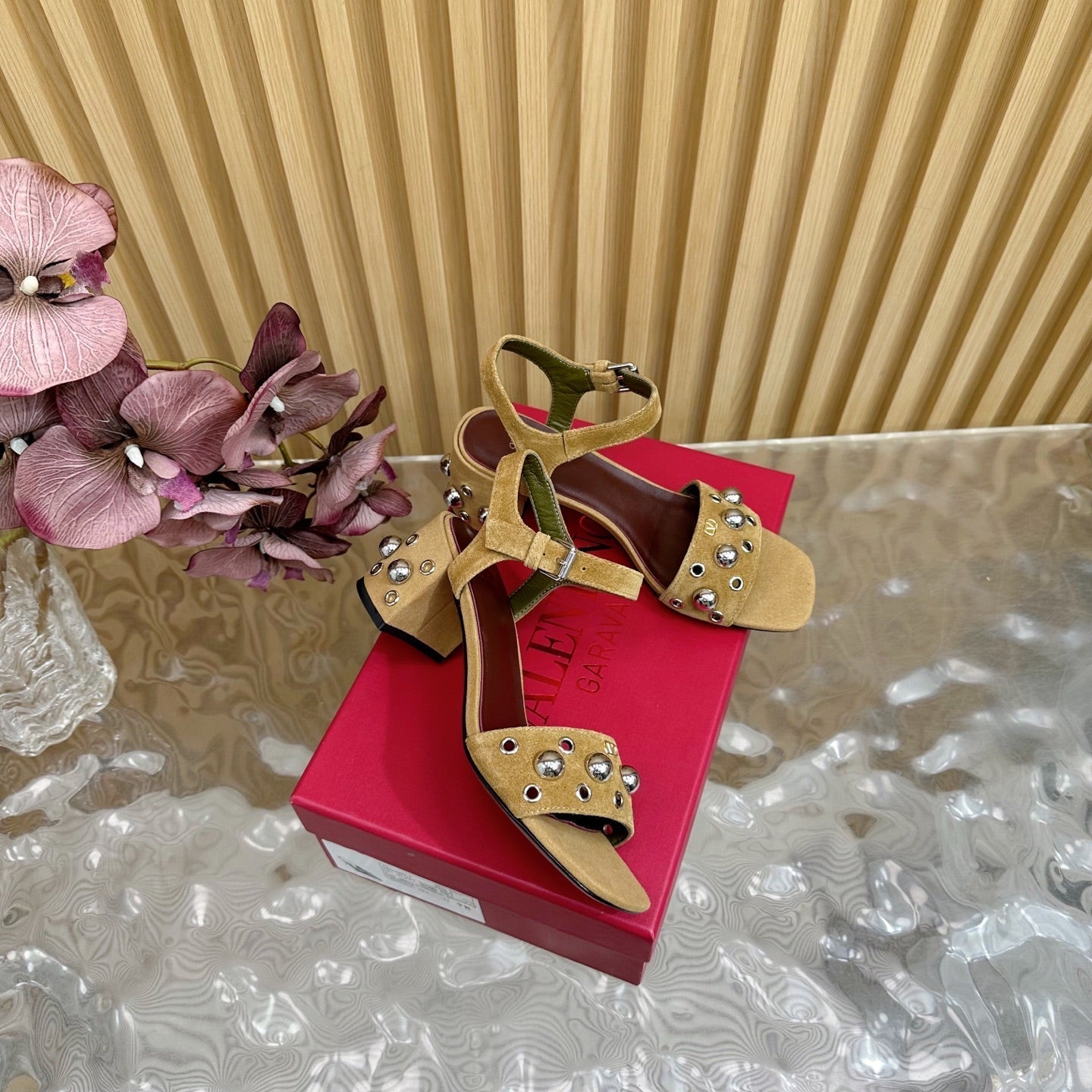 VT 25 Rivet Steel Beads Slingback Brown Suede 325202