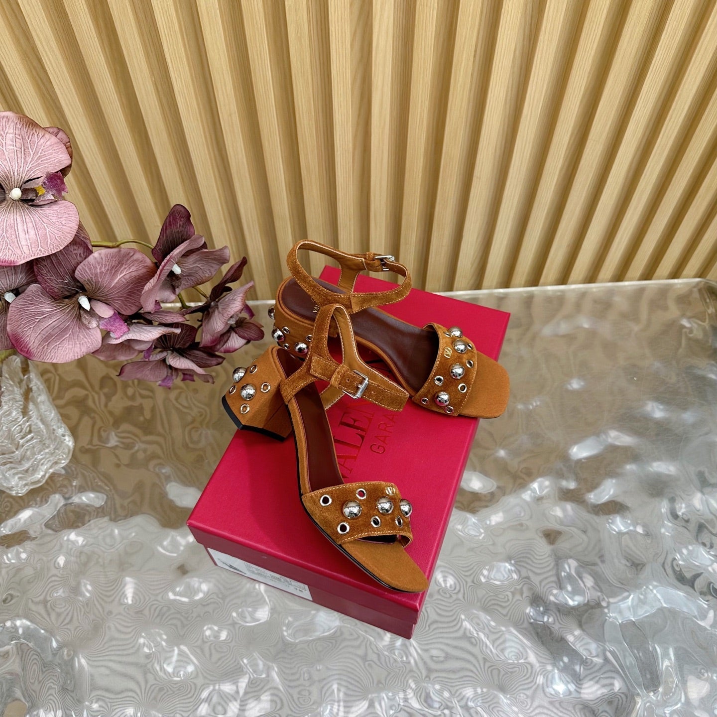 VT 25 Rivet Steel Beads Slingback Dark Brown Suede 325203