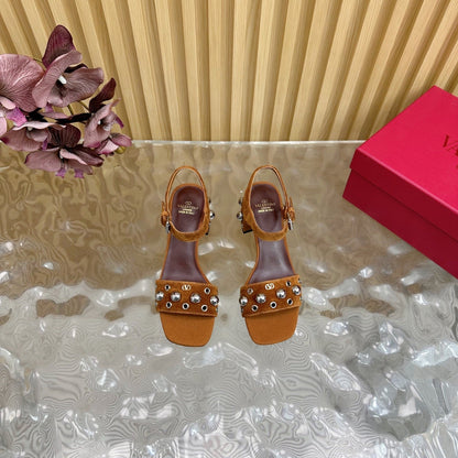 VT 25 Rivet Steel Beads Slingback Dark Brown Suede 325203
