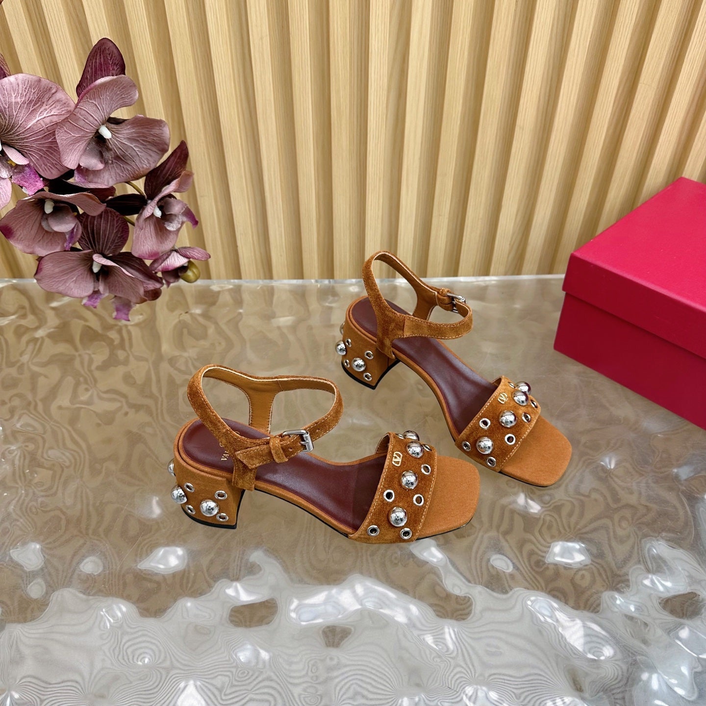 VT 25 Rivet Steel Beads Slingback Dark Brown Suede 325203