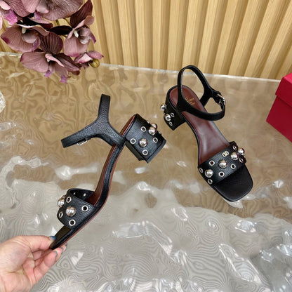 VT 25 Rivet Steel Beads Slingback Black Lambskin 325205