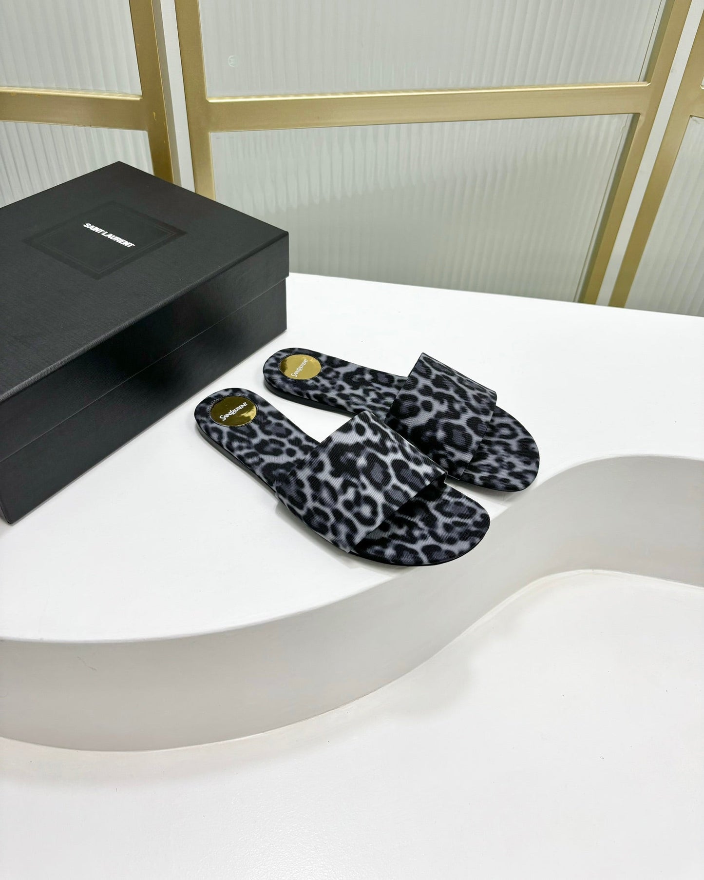 CARLYLE SLIDES IN LEOPARD GROSGRAIN BLACK WHITE
