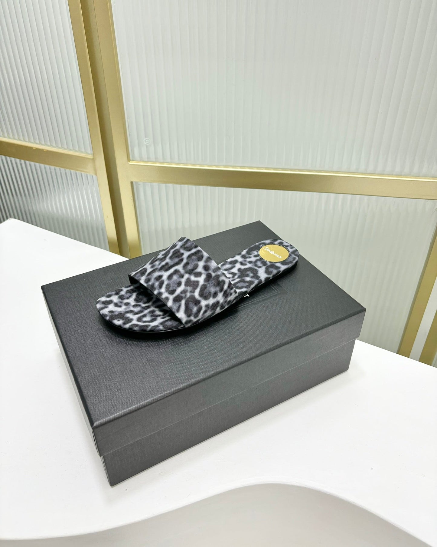 CARLYLE SLIDES IN LEOPARD GROSGRAIN BLACK WHITE