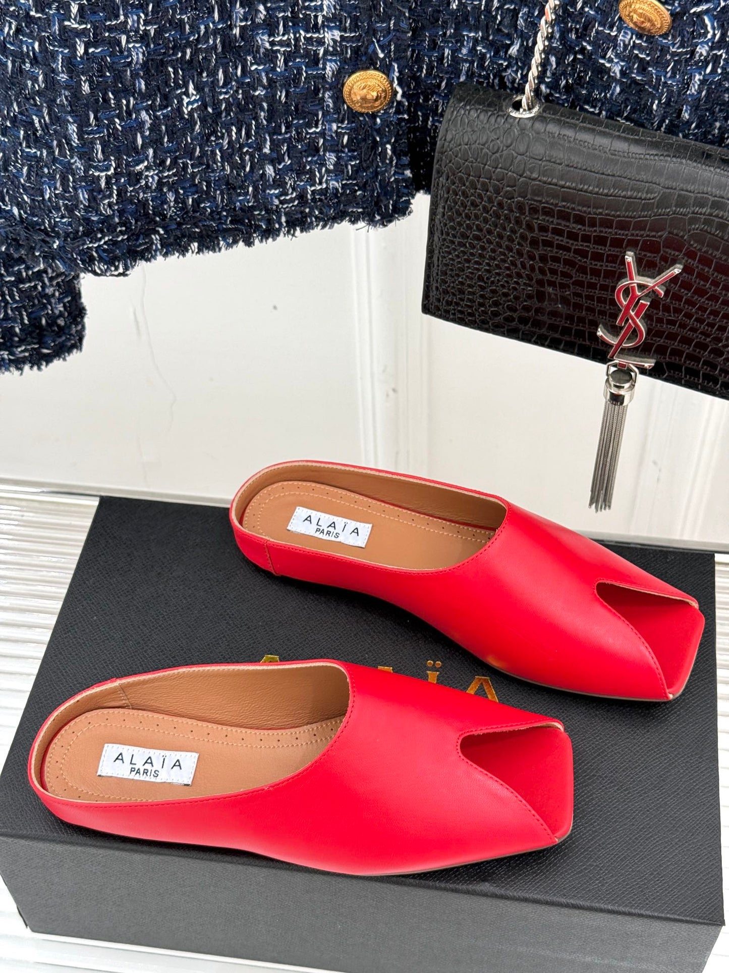 Alaia Slipper Red Calfskin 293196