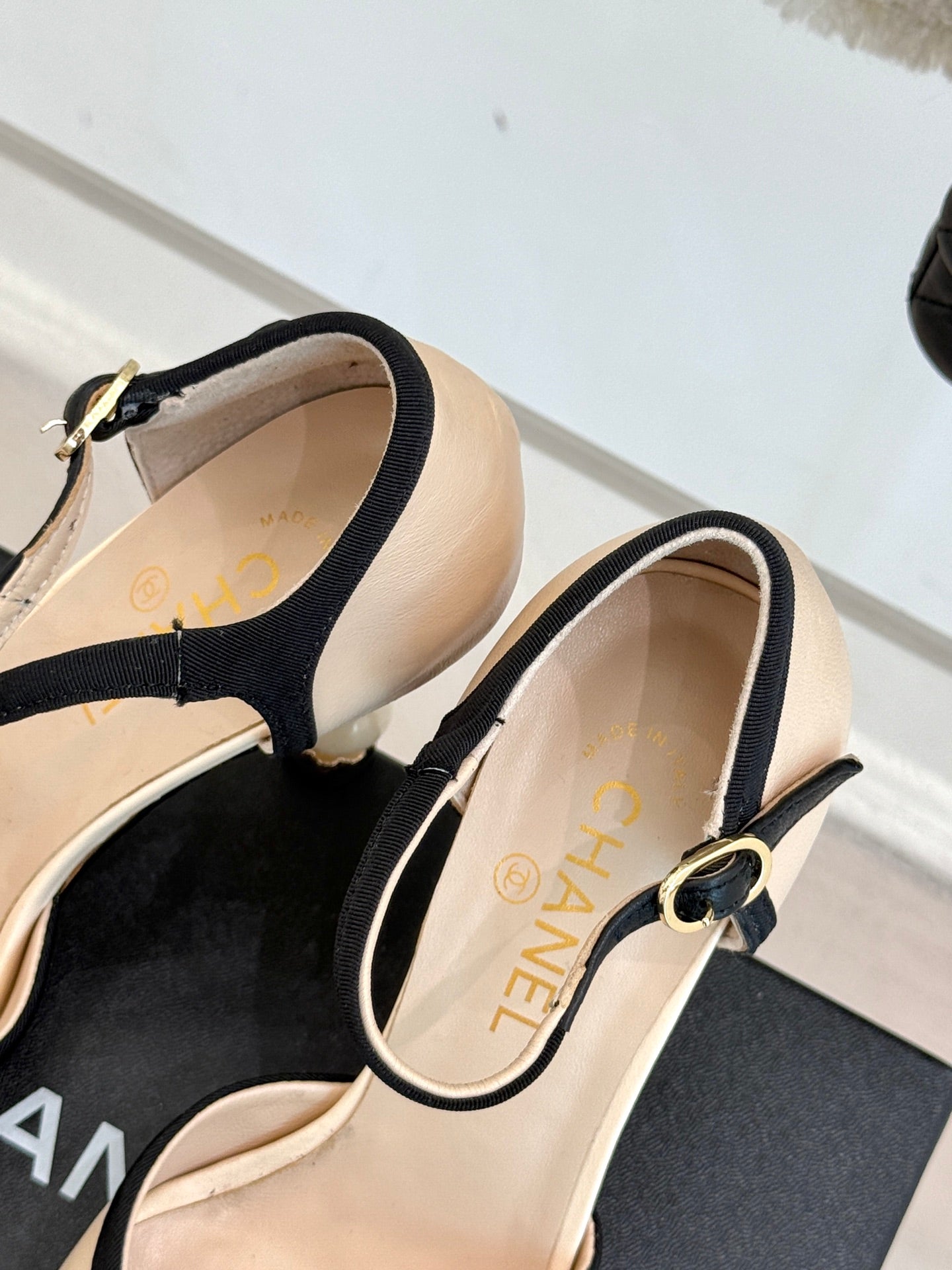 CC 25 Slingback Black Lambskin 308655