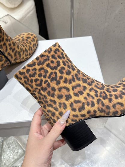 Loewe 25 ankle boots leopard suede