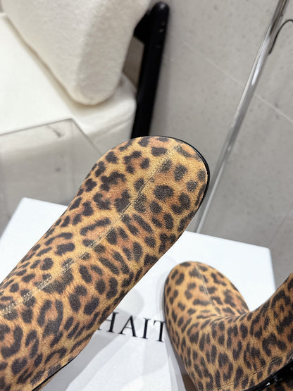 Loewe 25 ankle boots leopard suede