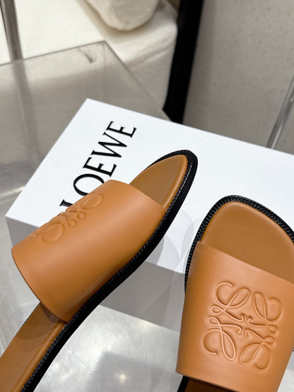 Loewe 25 flat slippers camel calfskin