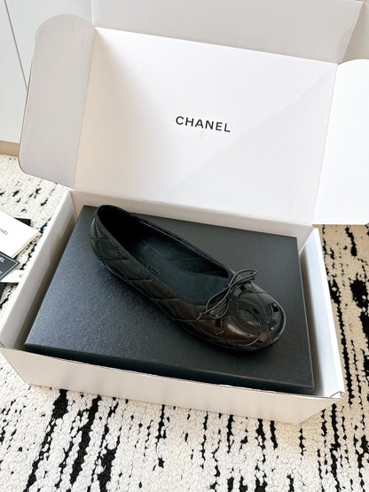 CC 25 Kangpeng Ballet Flats Black Leather 300172
