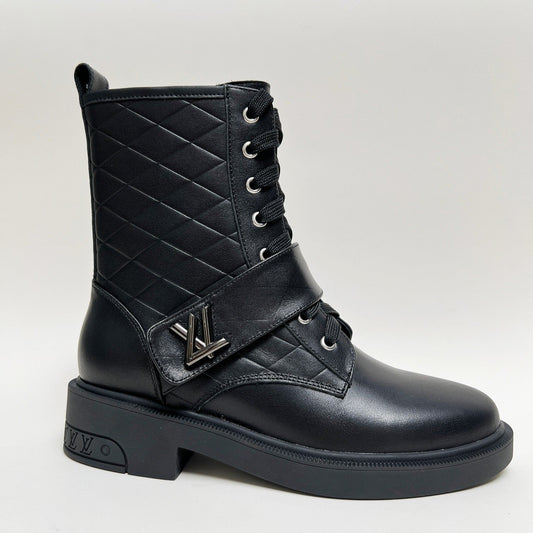 LV Citizen Flat Ranger Boot Plain Black Calfskin