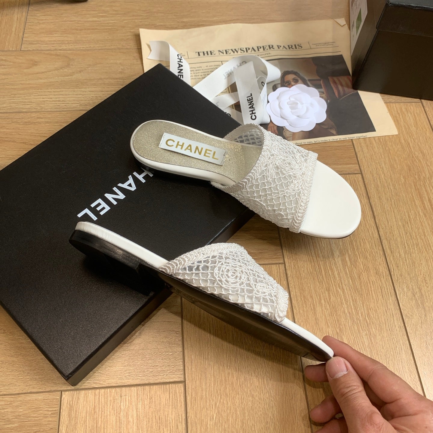 CC 25 Slippers White Special Woven 307028