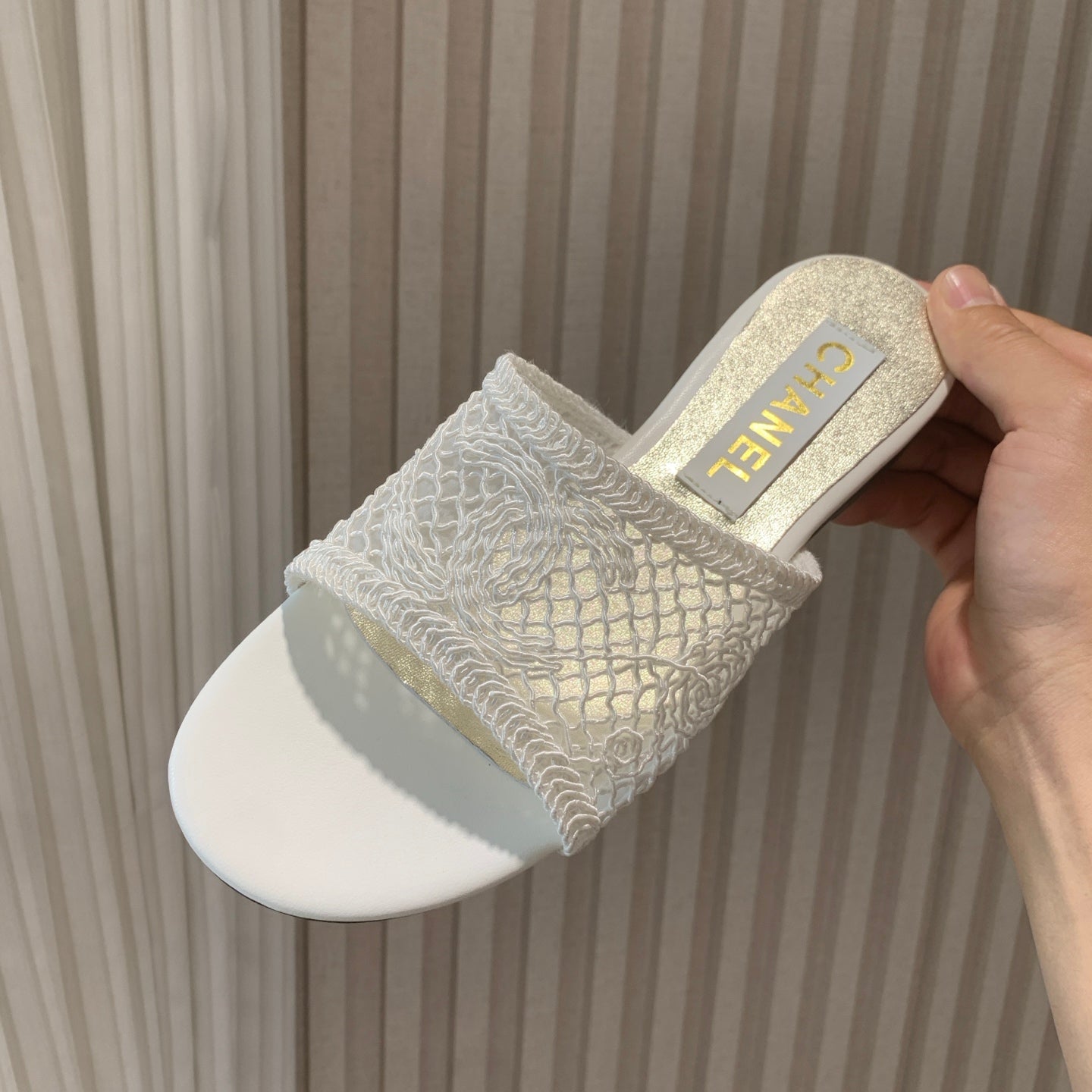 CC 25 Slippers White Special Woven 307028
