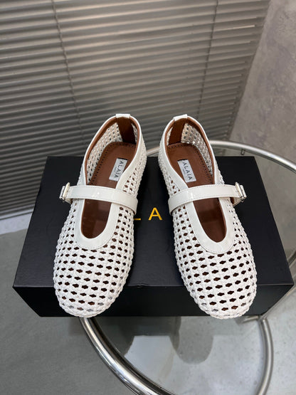 Alaia Braided Hollow Ballet Flats White Cowhide 300044