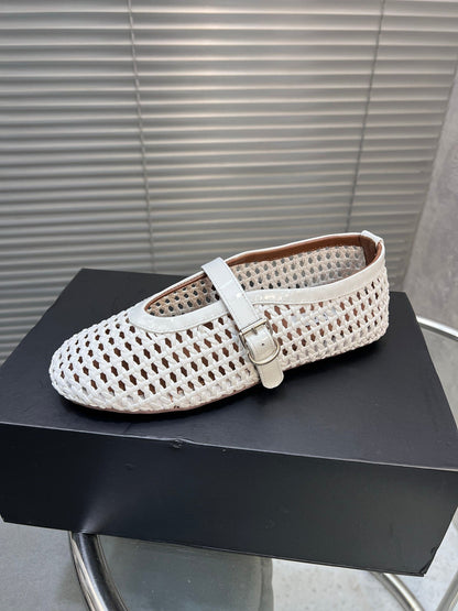 Alaia Braided Hollow Ballet Flats White Cowhide 300044