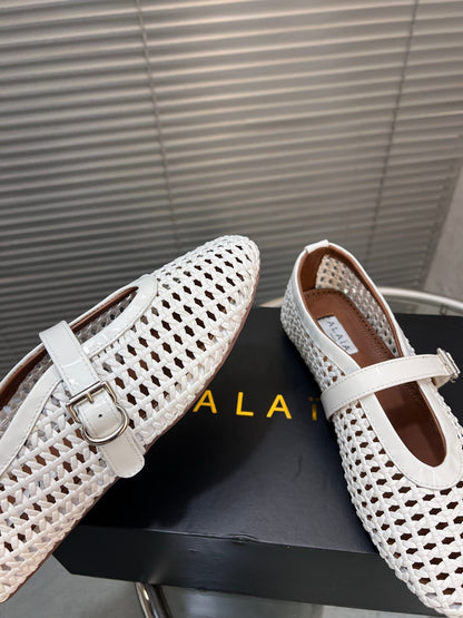 Alaia Braided Hollow Ballet Flats White Cowhide 300044