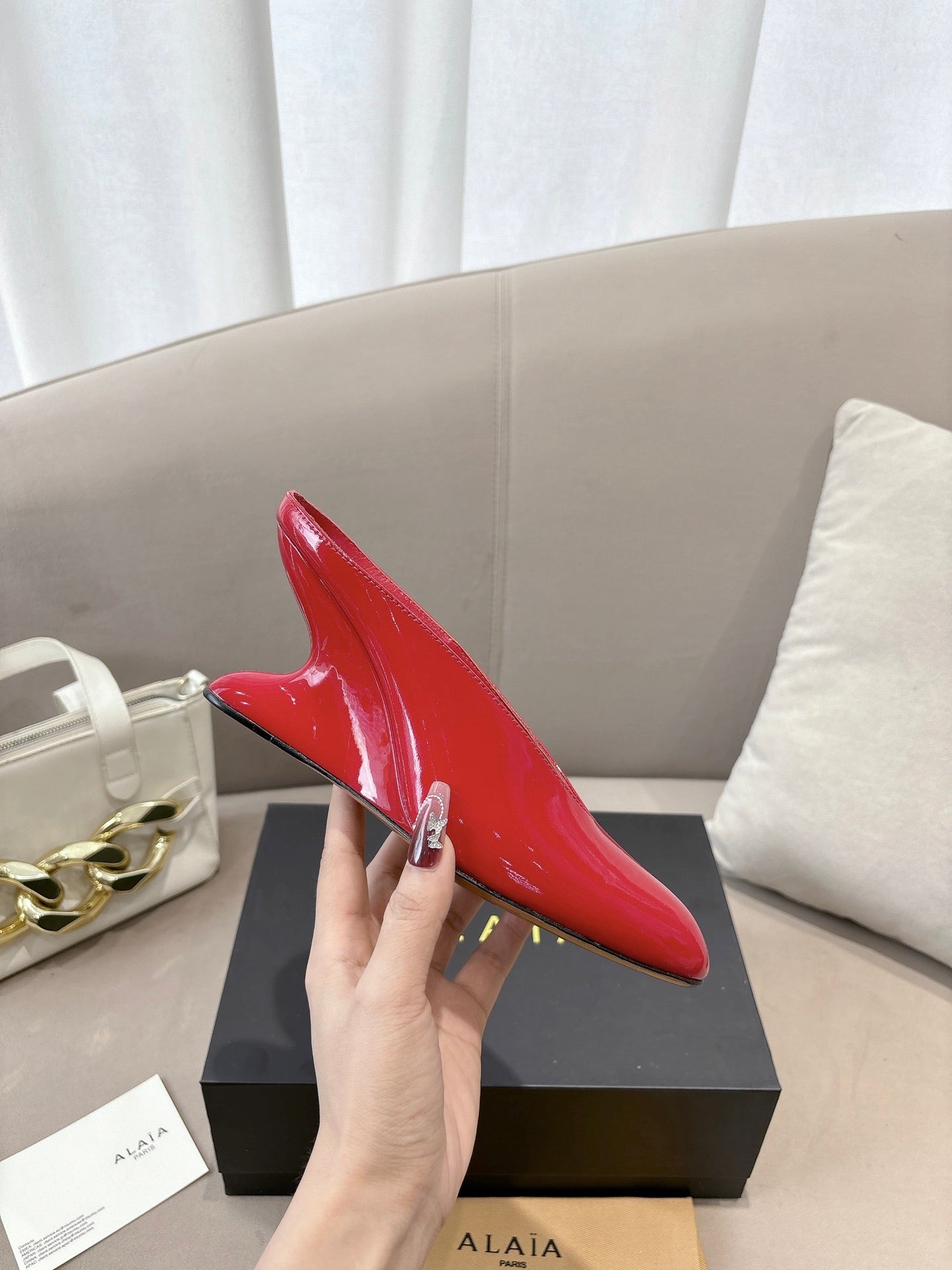 Alaia 25 Curve Wedge Mules Red Lambskin 293556