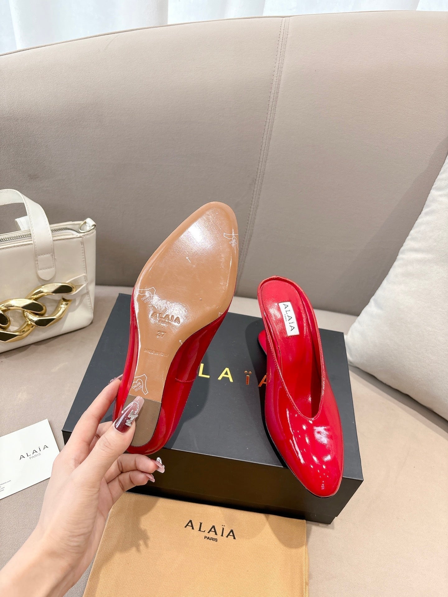 Alaia 25 Curve Wedge Mules Red Lambskin 293556