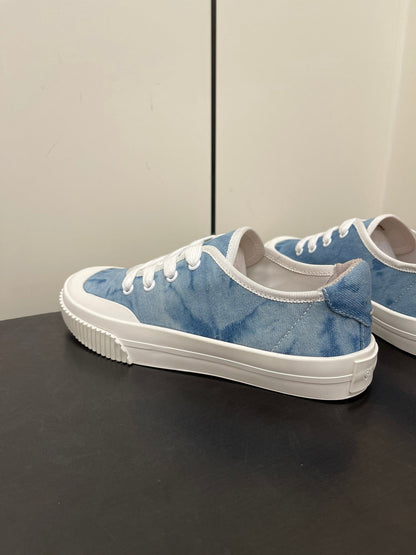 LP CLASSIC BISCUIT SNEAKER SKY CALFSKIN