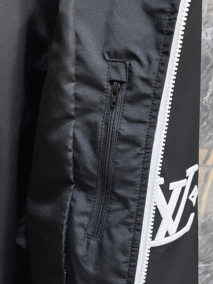 LV BLACK  JACKET 239571
